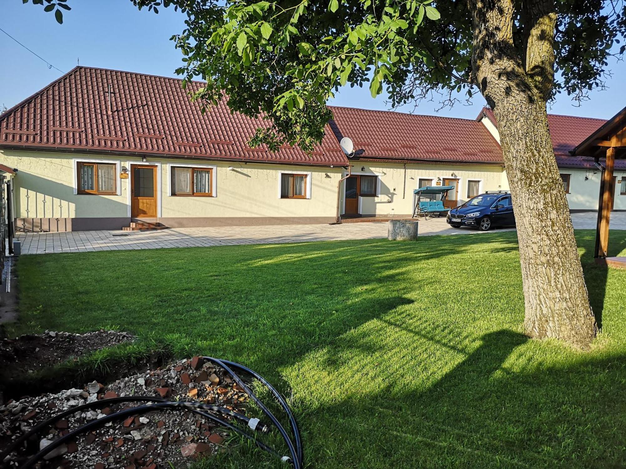 Aterman Apartment'S Sinca Veche Екстер'єр фото
