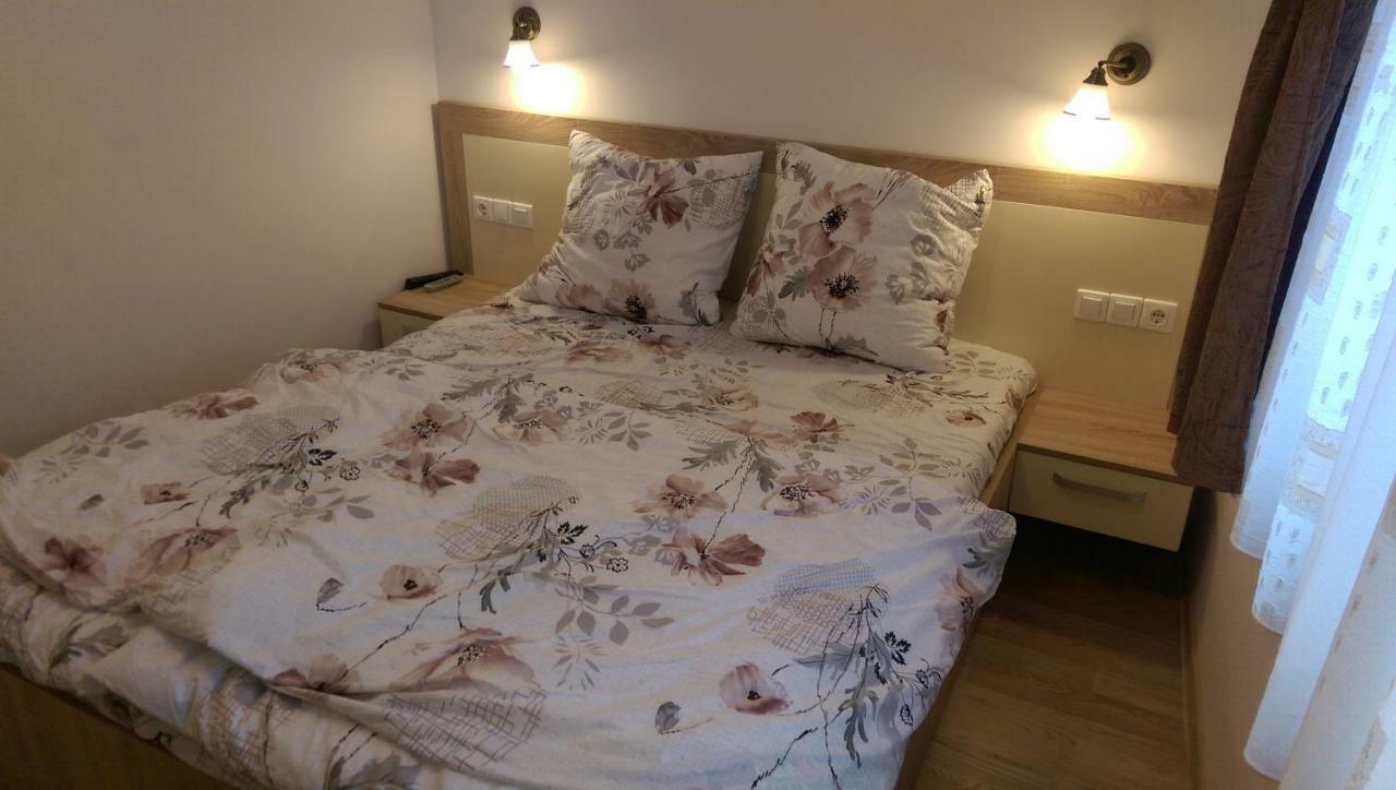 Aterman Apartment'S Sinca Veche Екстер'єр фото