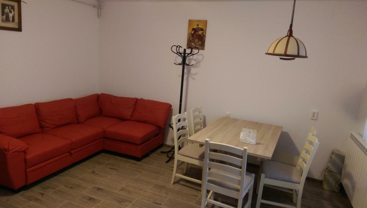 Aterman Apartment'S Sinca Veche Екстер'єр фото